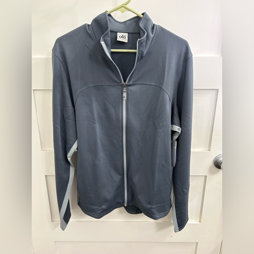Alo Zip Up. Size Small. NWT.